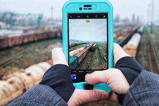 女子称因要求修改美甲遭男美甲师殴打，警方，涉事人员已被控制